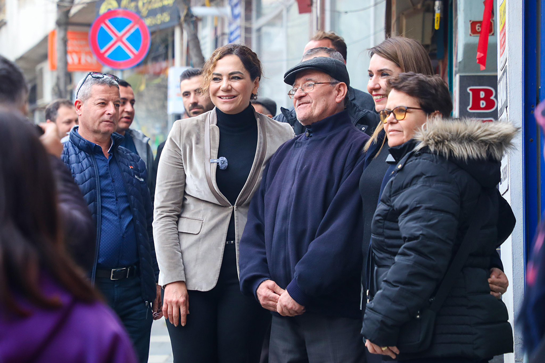 CHP Tekirdağ Büyükşehir Belediye Başkan Adayı Dr. Candan Yüceer, Malkara’da Coşkuyla Karşılandı